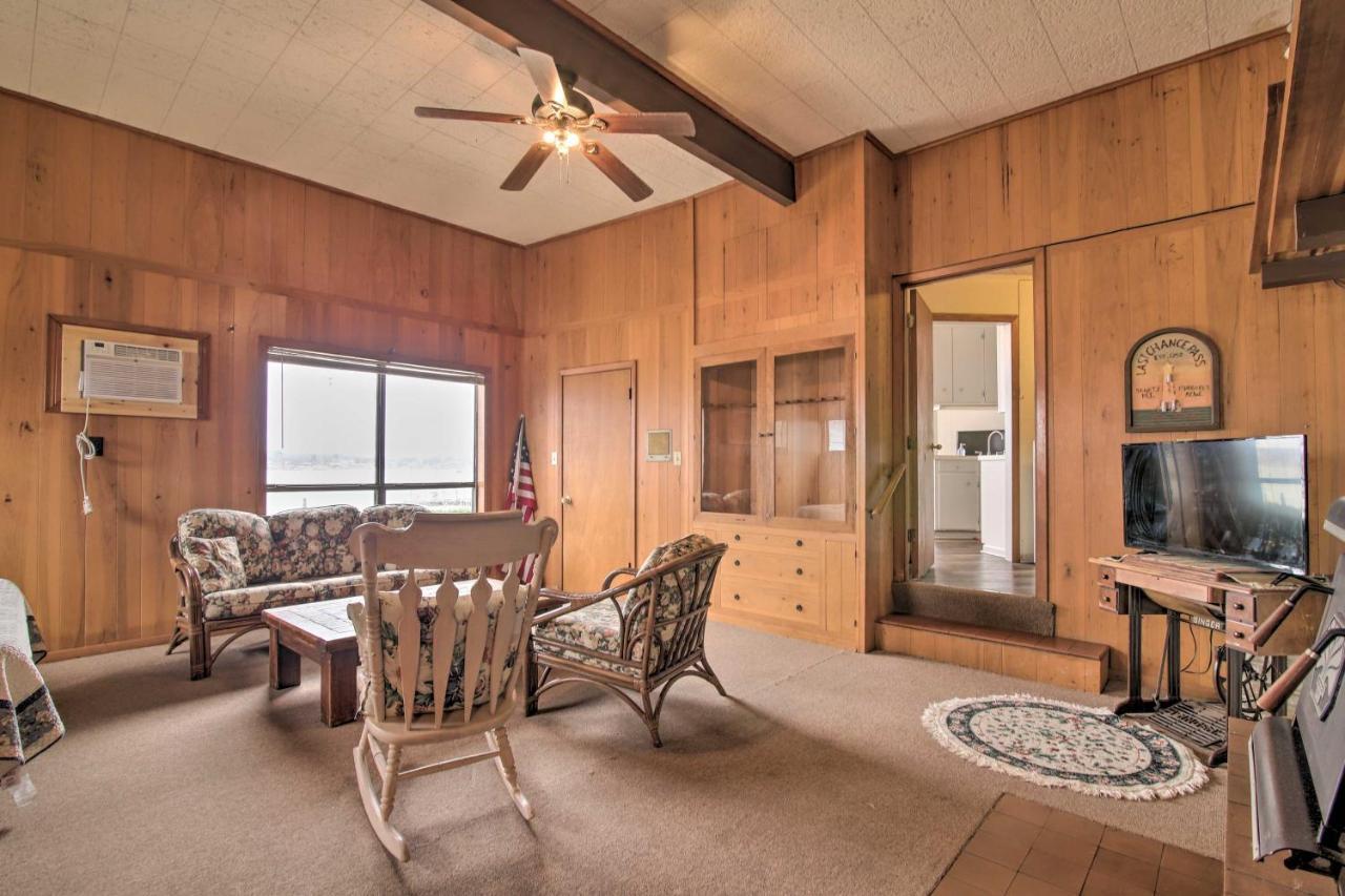 Rustic Lake Buchanan Hideaway With Game Room And Grill Tow エクステリア 写真